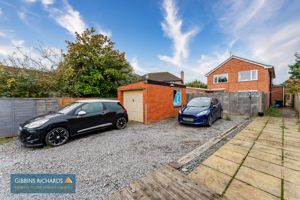 Garage/Parking- click for photo gallery